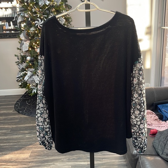 Black long sleeve sweater with flowers on the sleeves. Brand new! - Picture 2 of 3